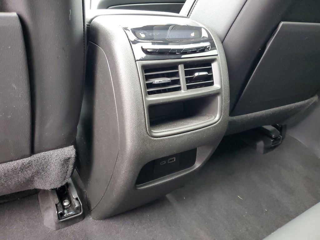 Certified 2024 Cadillac XT5 Premium Luxury image 30