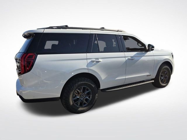 Used 2025 Ford Expedition Tremor image 9