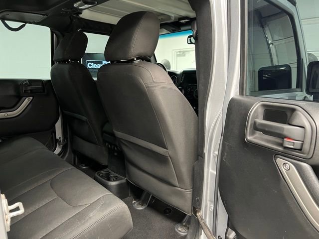 Used 2015 Jeep Wrangler Unlimited Sport w/ Quick Order Package 24S AWD/4WD image 47