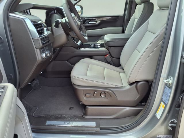 New 2026 GMC Yukon XL Elevation image 26