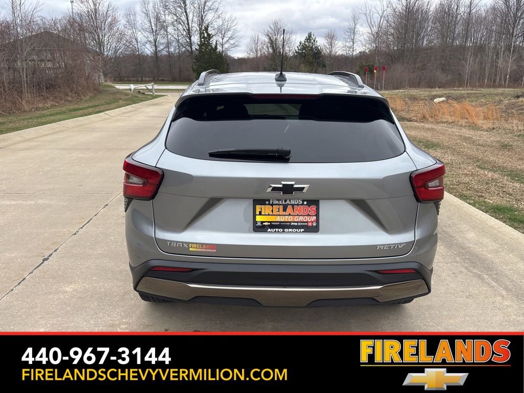 Certified 2025 Chevrolet Trax ACTIV w/ Sunroof Package image 9