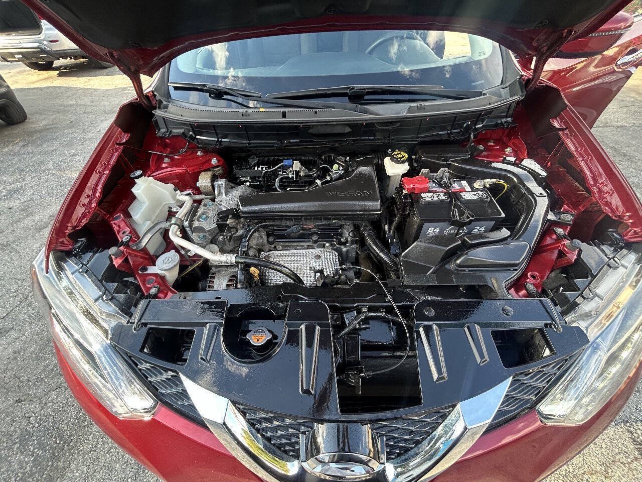 Used 2016 Nissan Rogue SV FWD image 15
