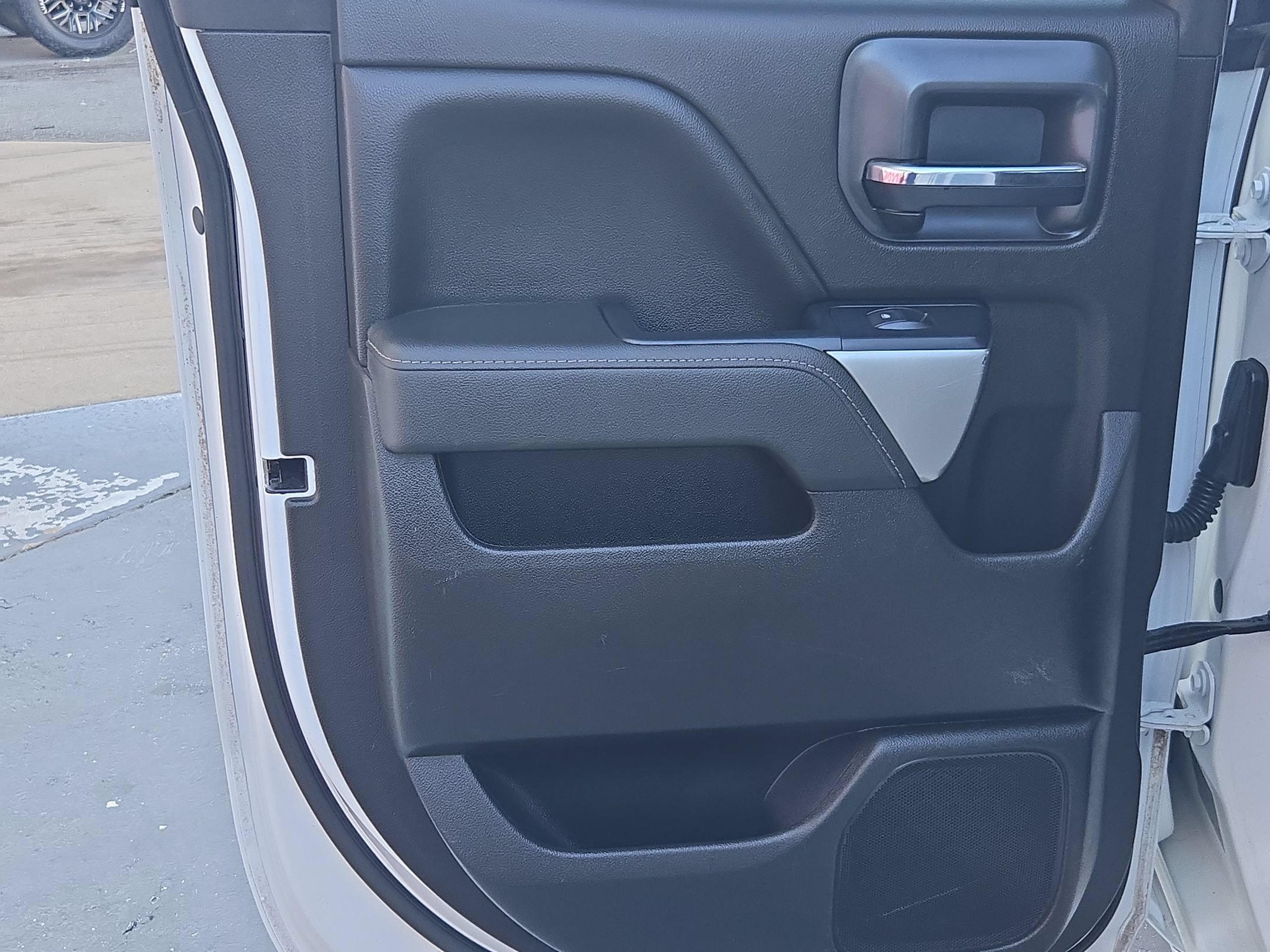 Used 2019 Chevrolet Silverado 1500 LT AWD/4WD image 33