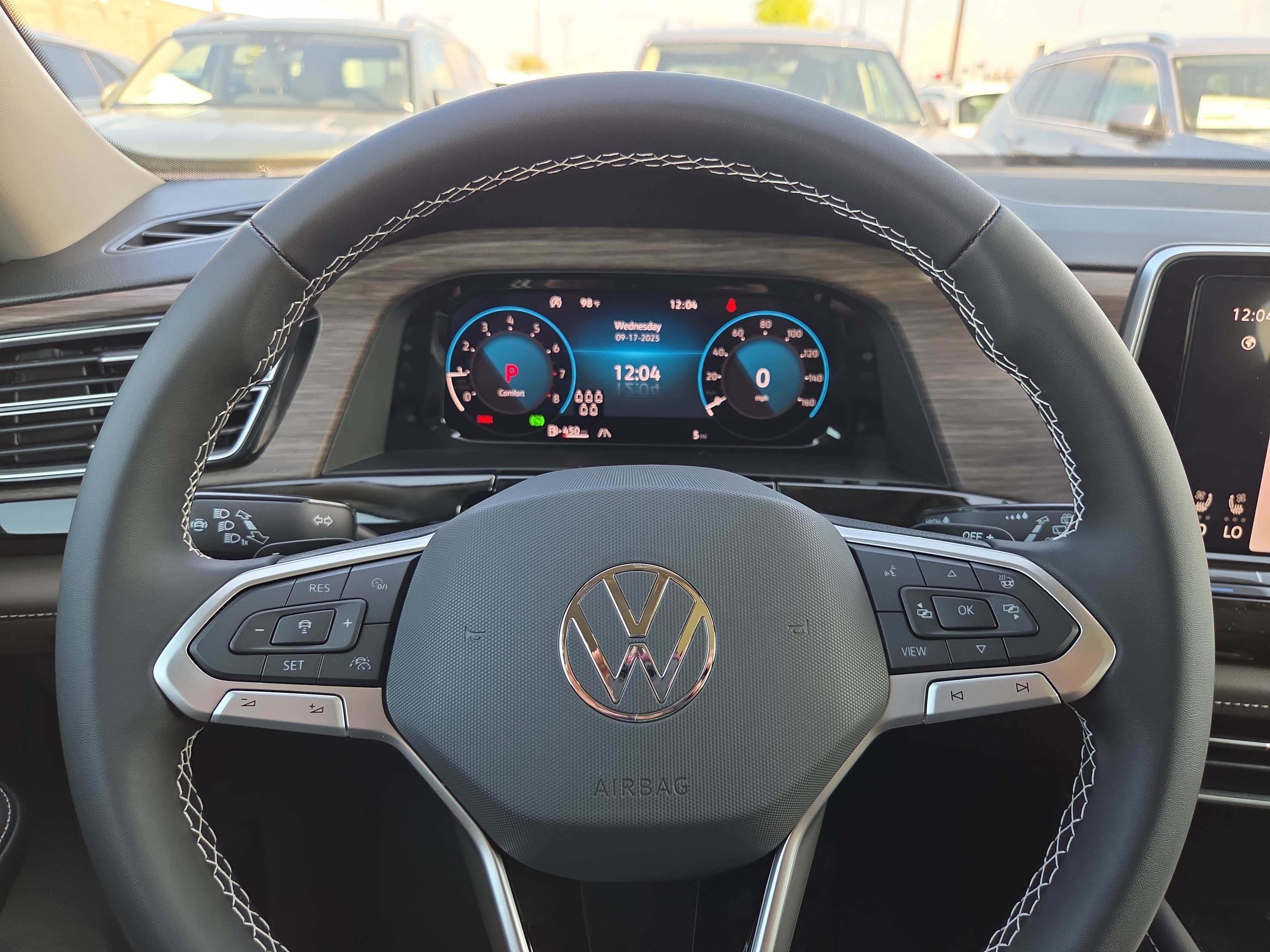 New 2026 Volkswagen Atlas SEL image 9