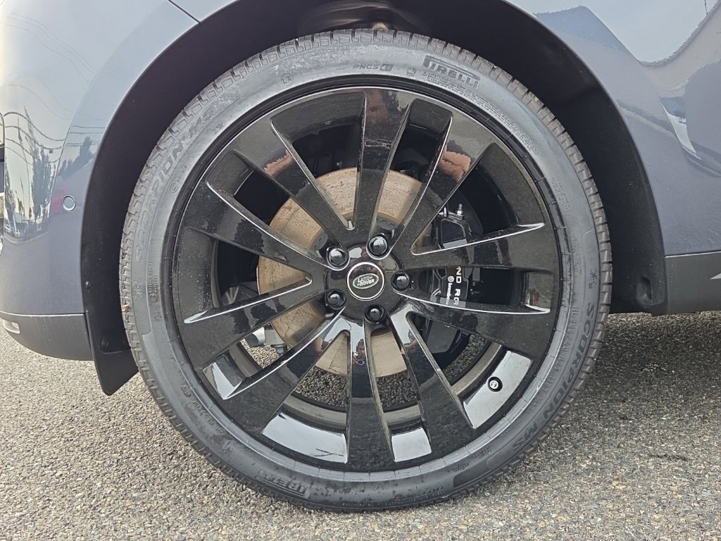 New 2025 Land Rover Range Rover Sport SE image 28