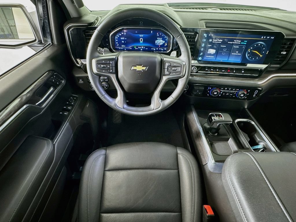 Used 2024 Chevrolet Silverado 1500 LTZ w/ Technology Package AWD/4WD image 23