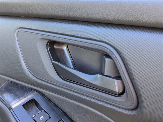 Used 2024 Nissan Rogue S image 32