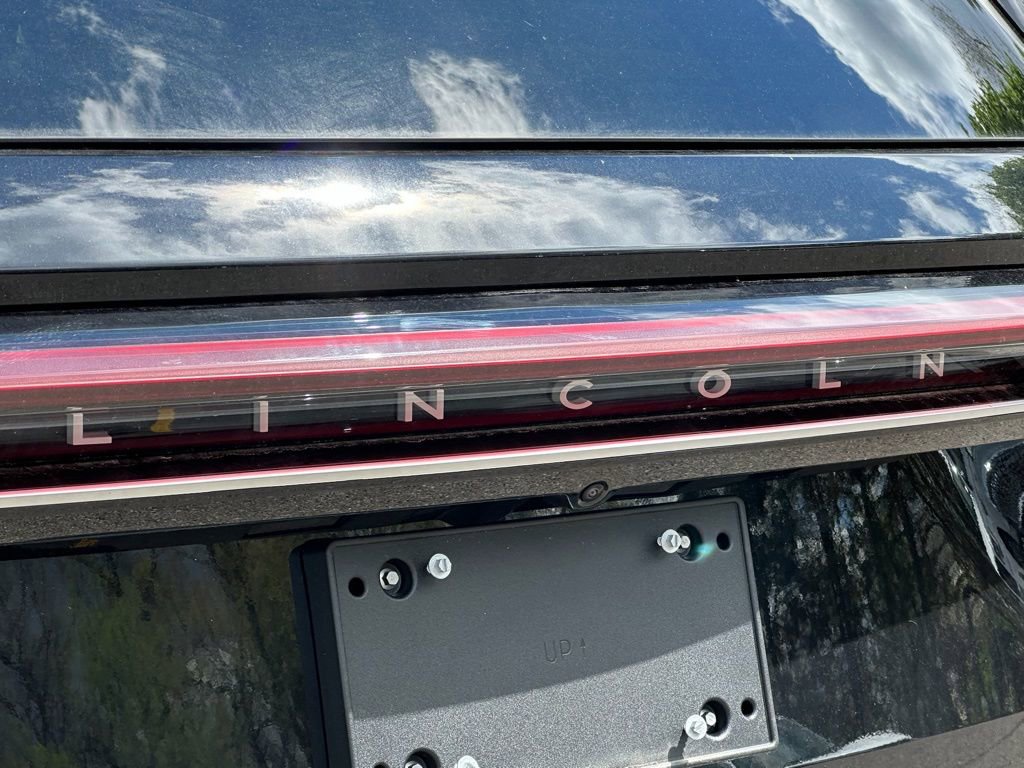 New 2026 Lincoln Nautilus Reserve AWD/4WD image 28