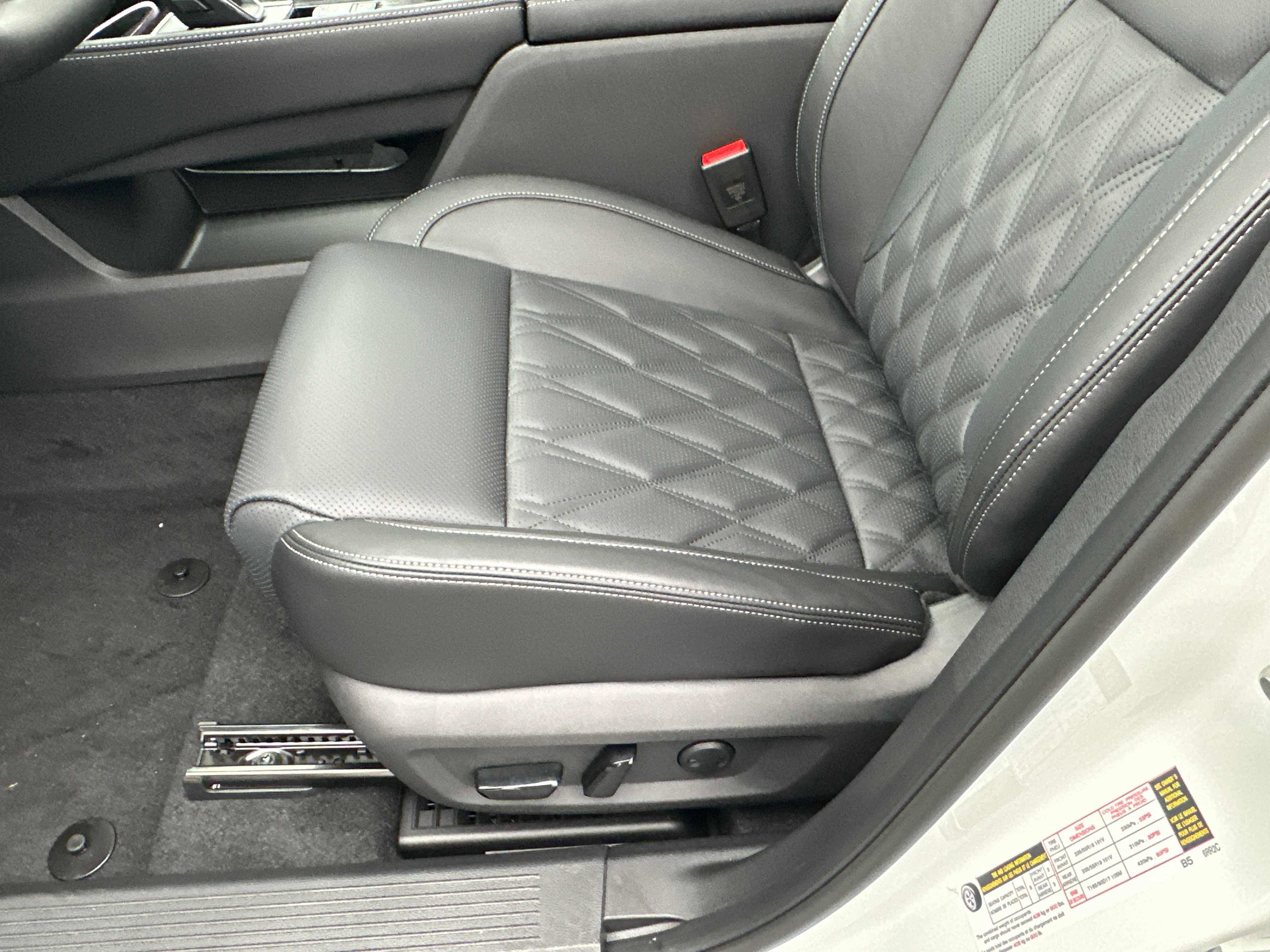 New 2026 Nissan Rogue Platinum w/ Platinum Premium Package image 25