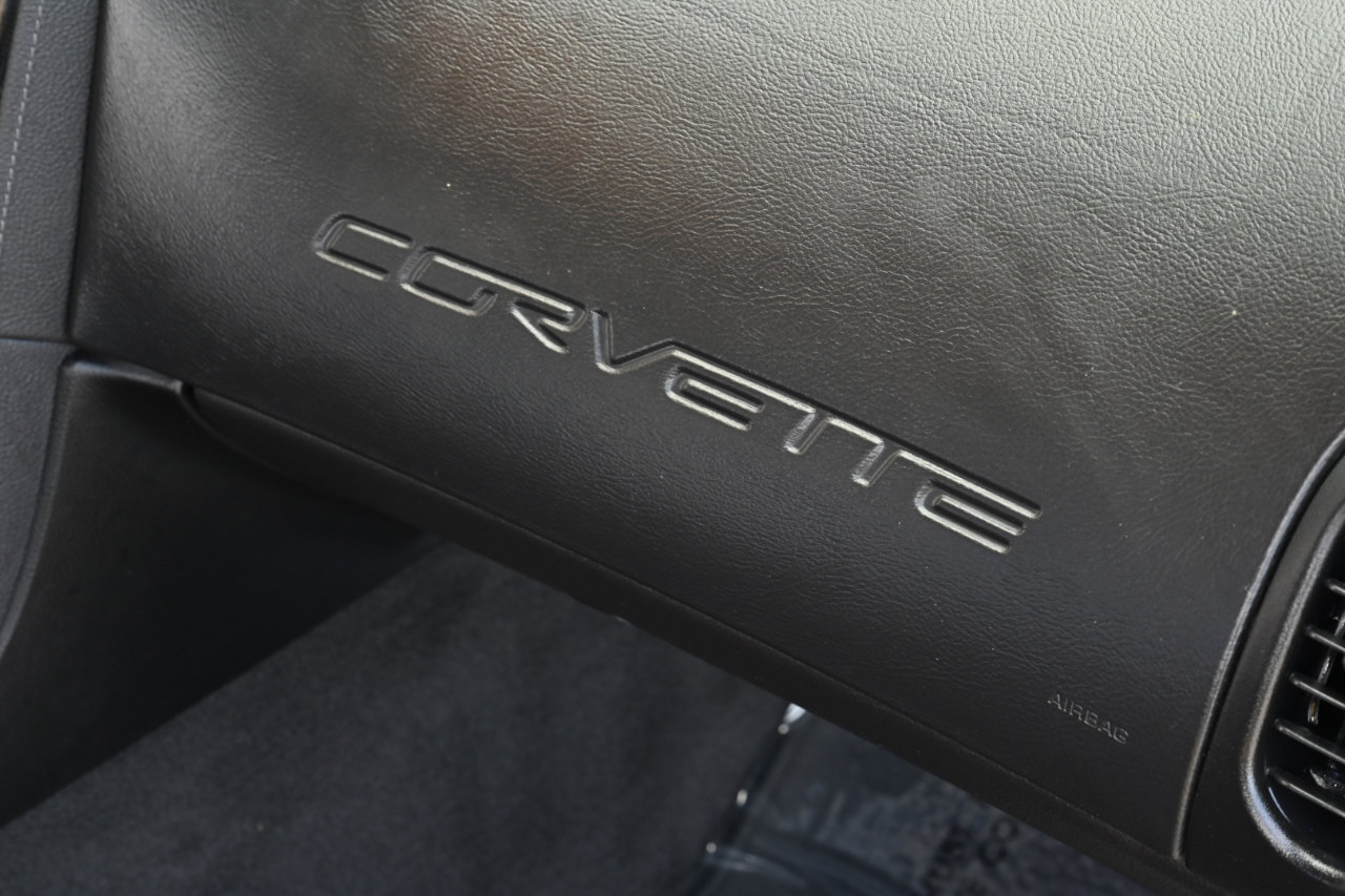 Used 2008 Chevrolet Corvette Coupe image 22