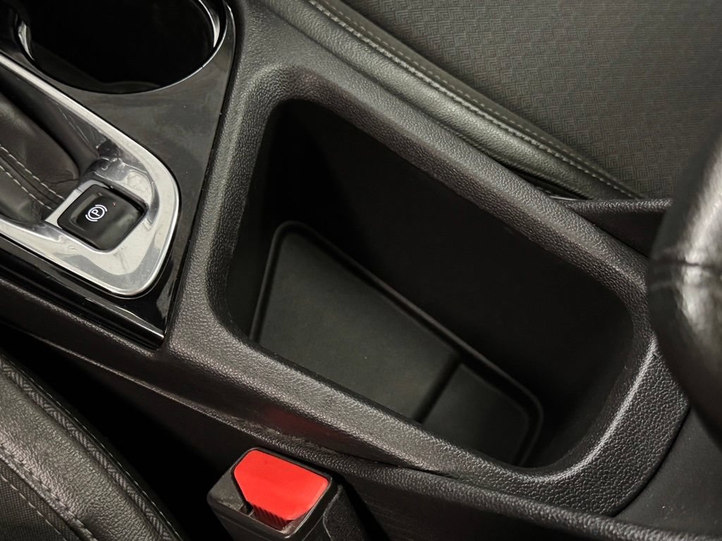 Used 2020 Buick Encore GX Preferred FWD image 15