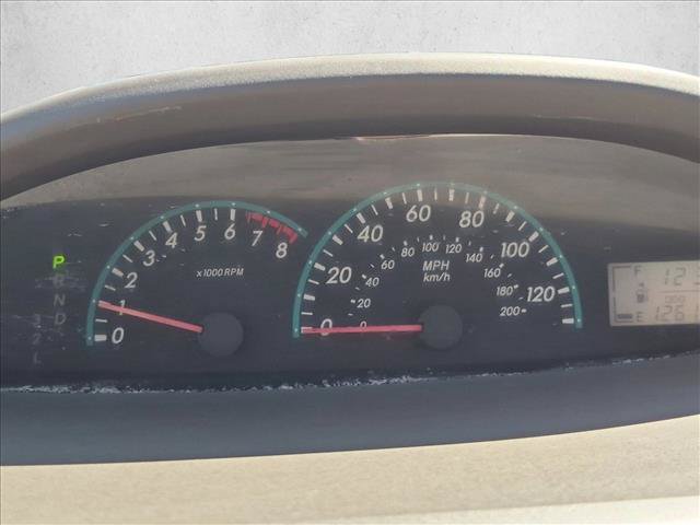 Used 2012 Toyota Yaris Sedan FWD image 11