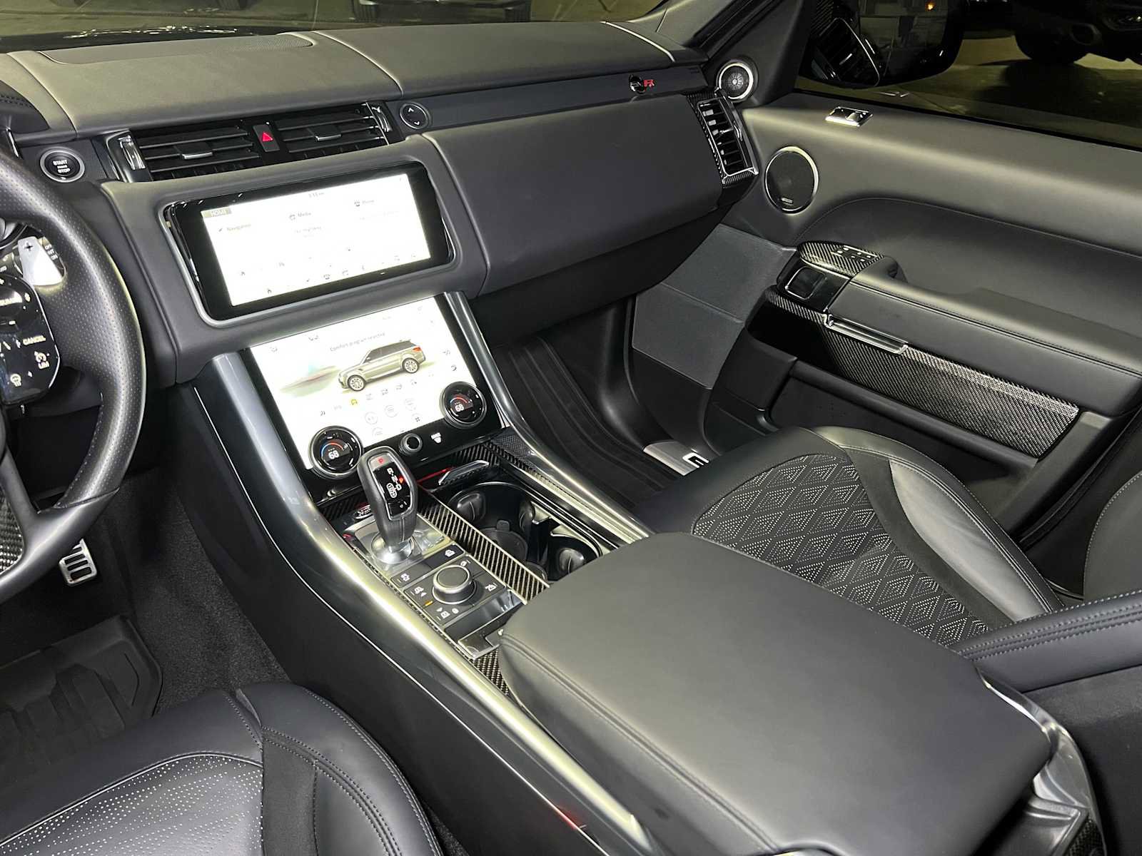 Used 2021 Land Rover Range Rover Sport SVR Carbon Edition image 43