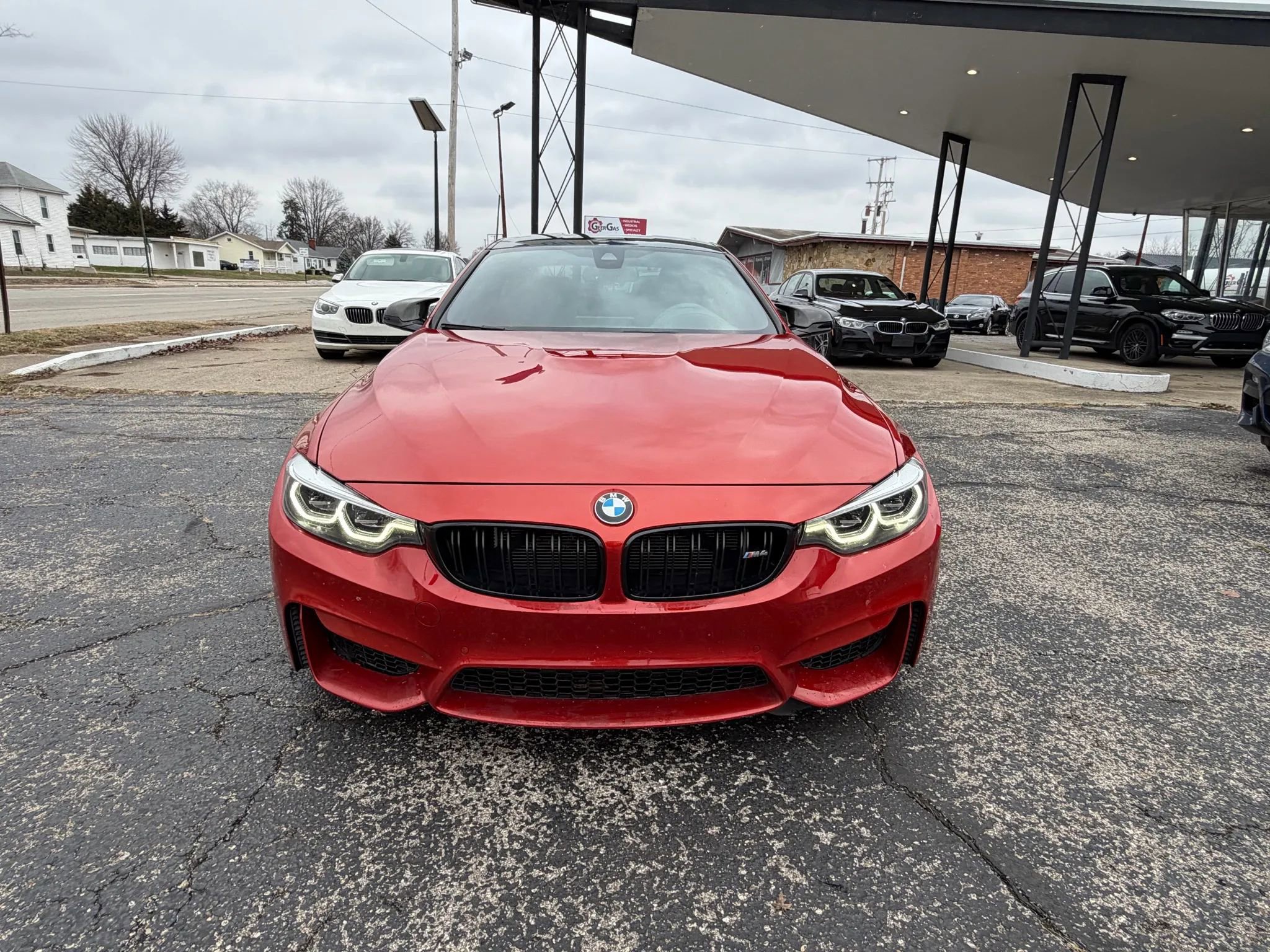 Used 2018 BMW M4 Coupe w/ Competition Package image 2