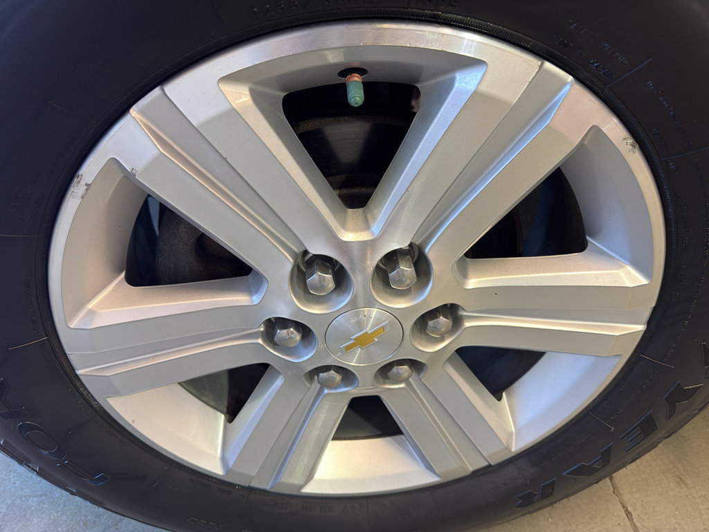 Used 2014 Chevrolet Traverse LT w/ LPO, 'HIT The Road' Package AWD/4WD image 35