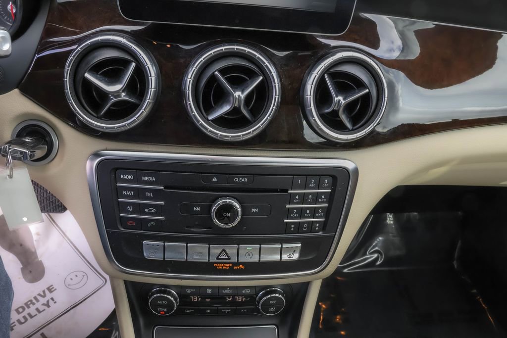 Used 2018 Mercedes-Benz CLA 250 4MATIC image 21