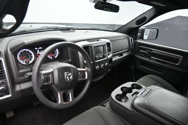 Used 2024 RAM 1500 Warlock AWD/4WD image 15