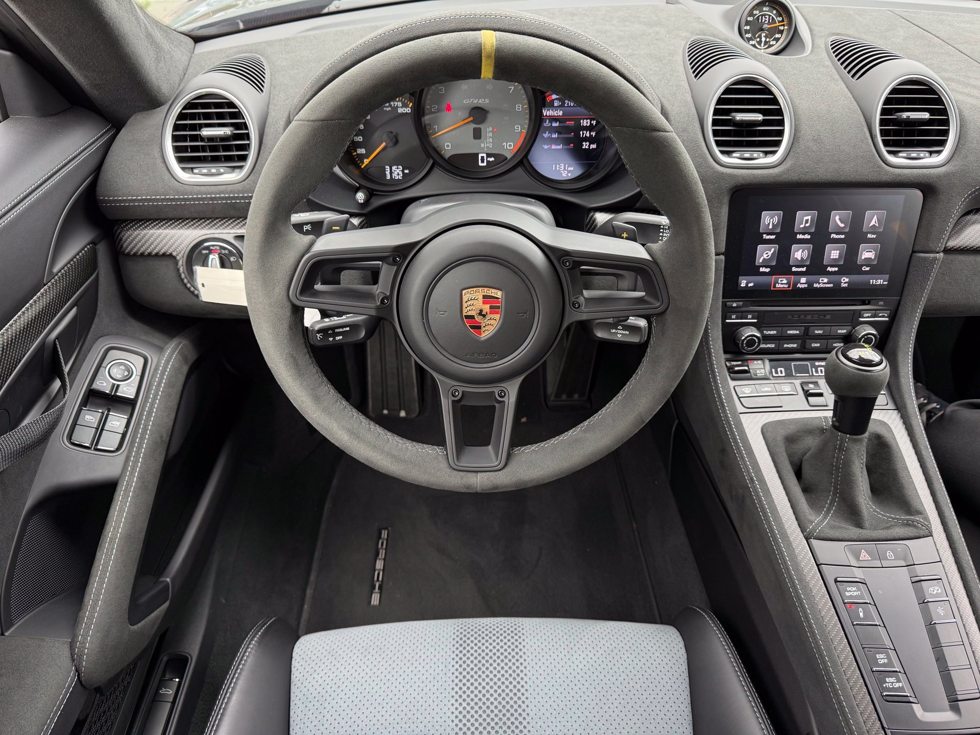 Certified 2024 Porsche 718 Cayman GT4 RS RWD image 14