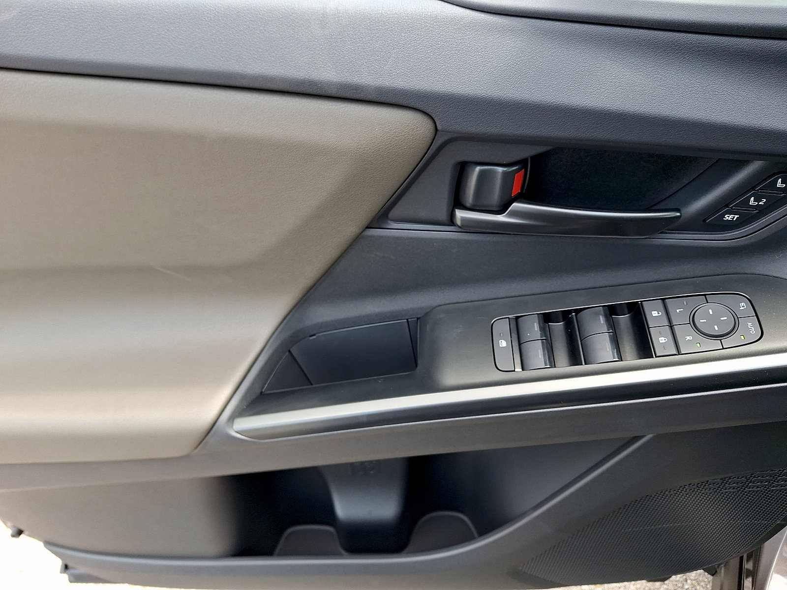 New 2026 Toyota bZ Woodland AWD/4WD image 7