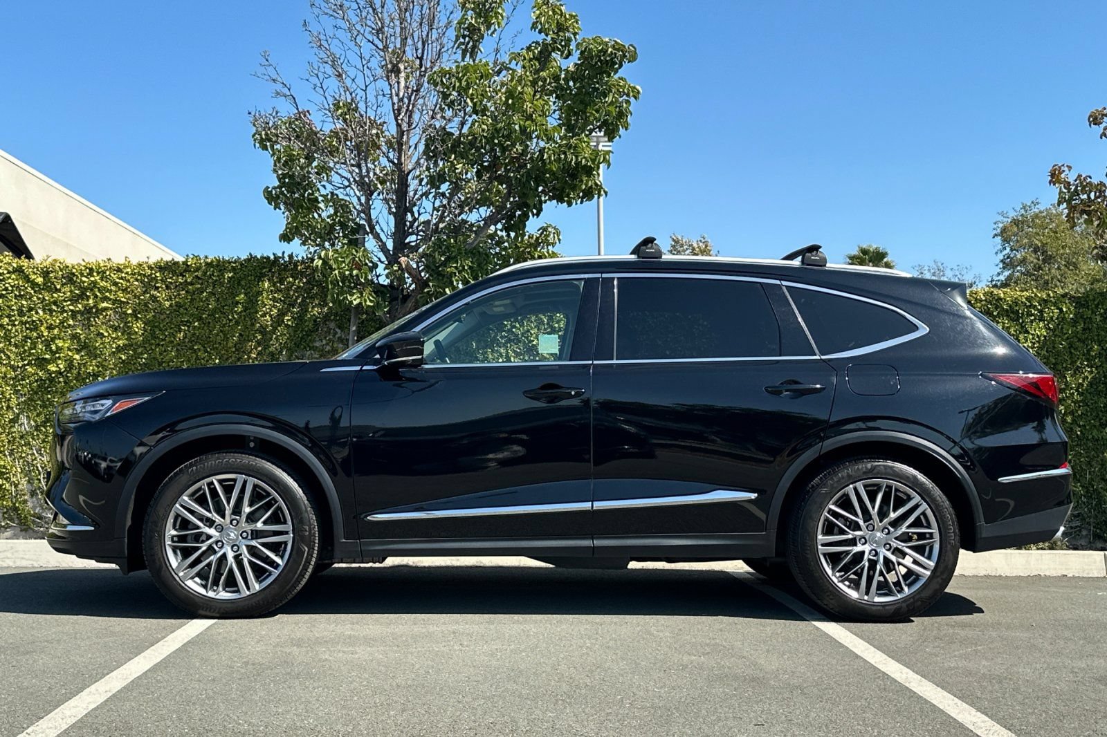 Used 2023 Acura MDX w/ Advance Package AWD/4WD image 7