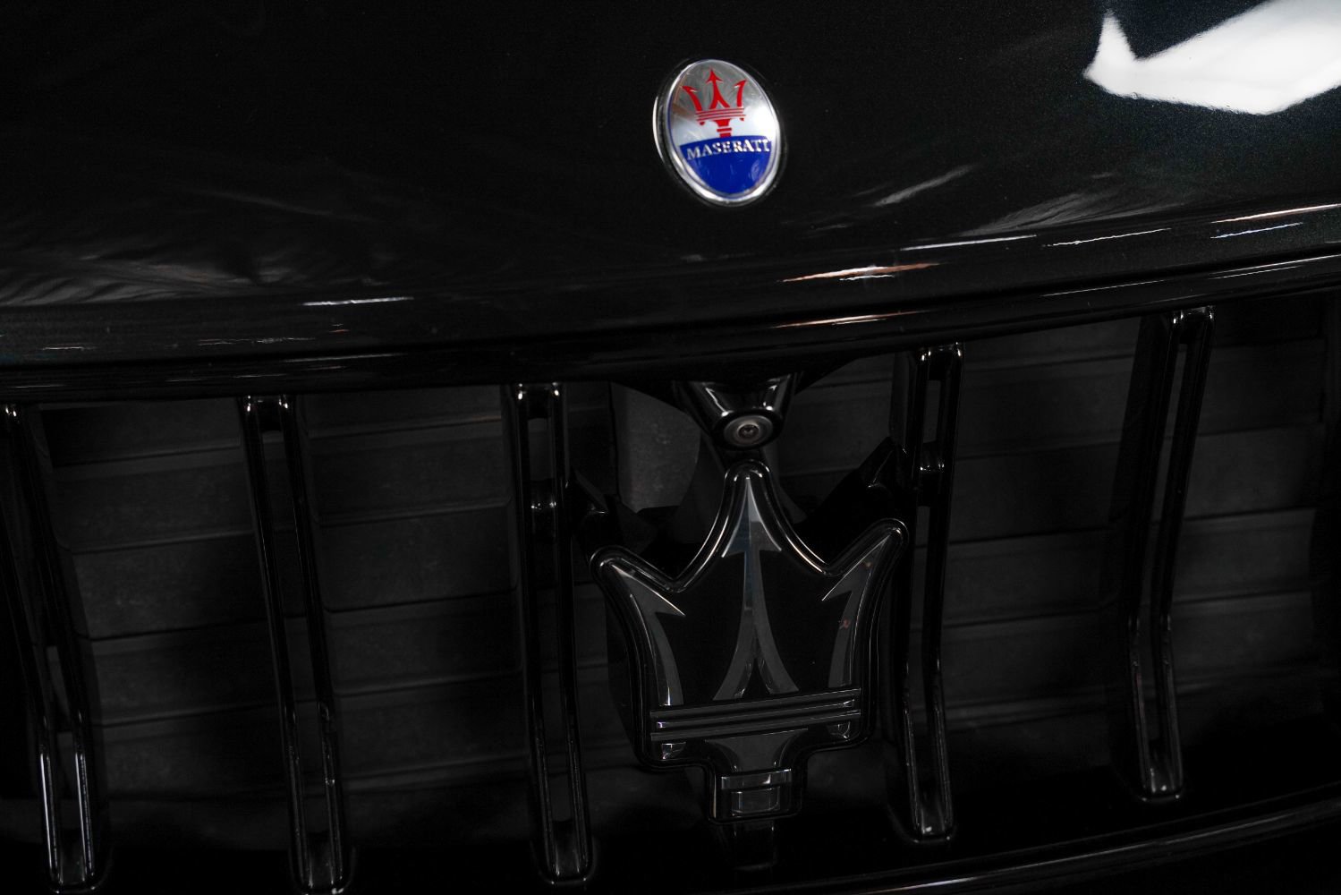 Used 2019 Maserati Levante Trofeo image 15