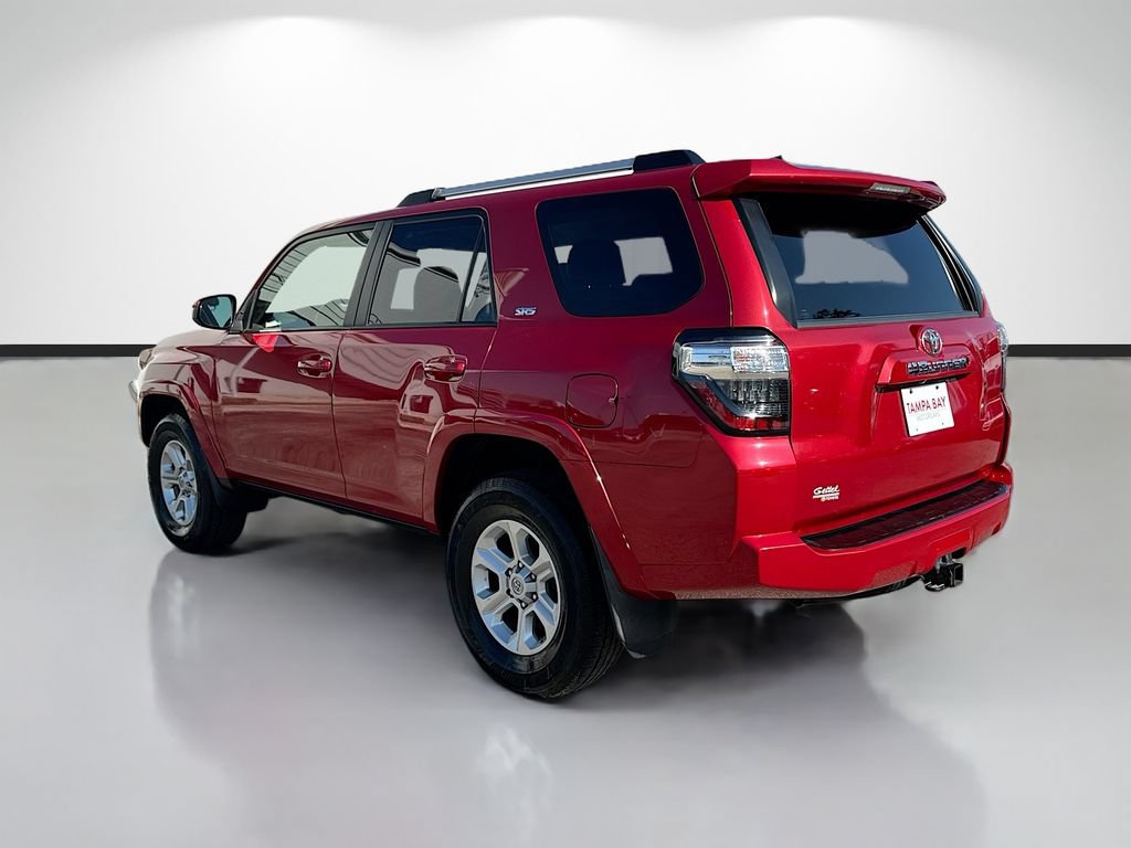 Used 2021 Toyota 4Runner SR5 AWD/4WD image 5