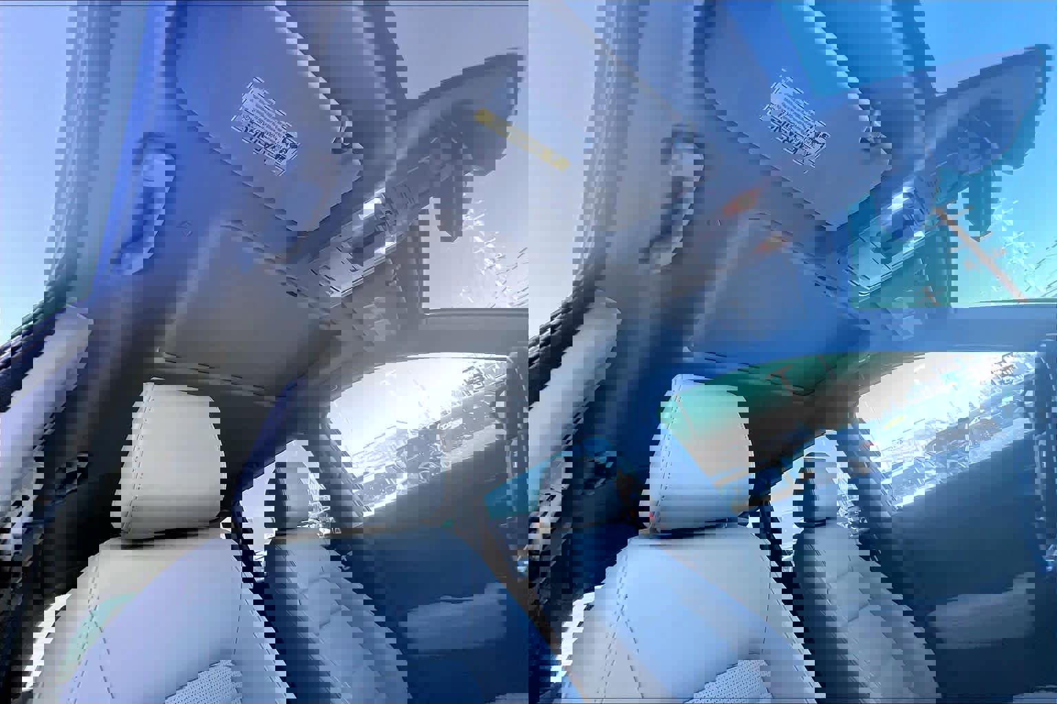 Used 2025 Honda CR-V EX-L image 12