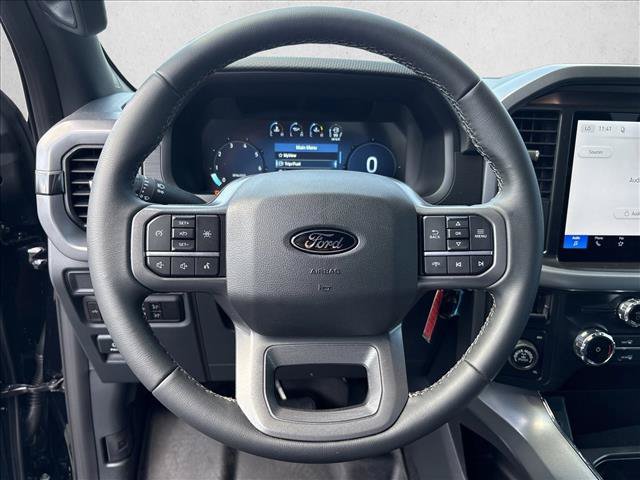 Used 2026 Ford F150 XLT w/ XLT Black Appearance Package AWD/4WD image 17