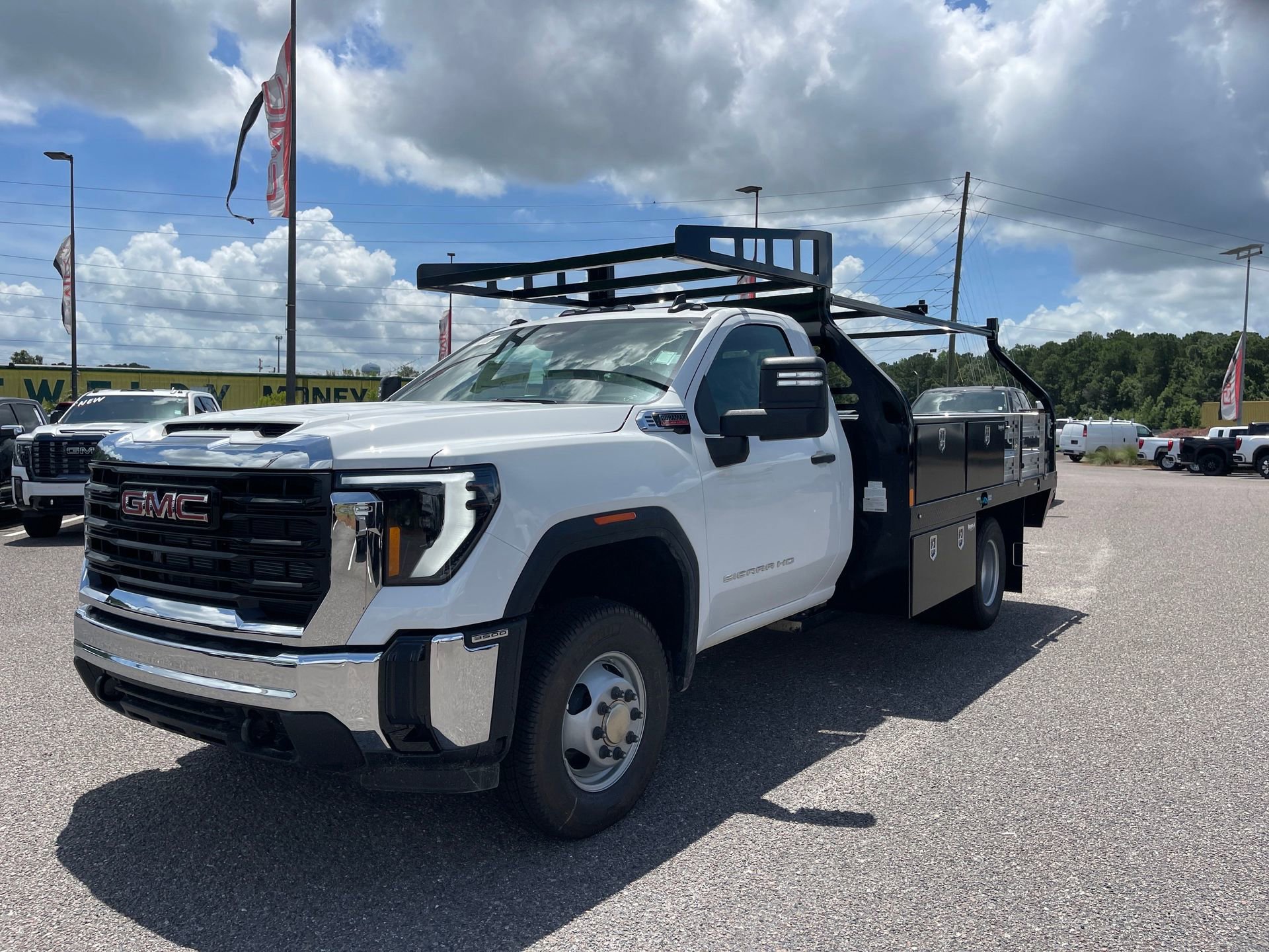 New 2025 GMC Sierra 3500 Pro