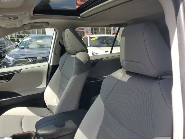 Used 2024 Toyota RAV4 Limited w/ Weather Package image 19