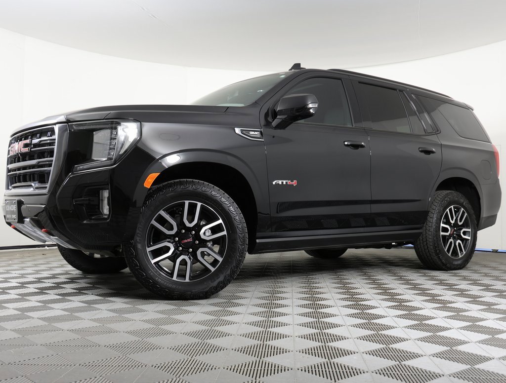 Used 2024 GMC Yukon AT4 w/ Technology Package