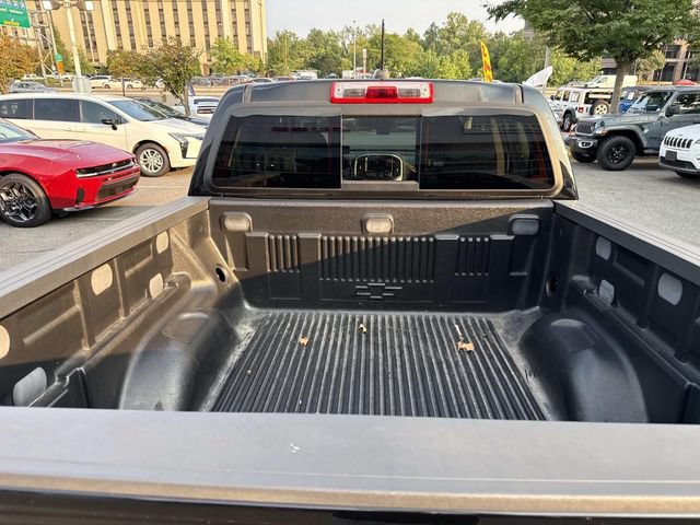 Used 2019 Chevrolet Colorado LT w/ LT Convenience Package RWD image 16