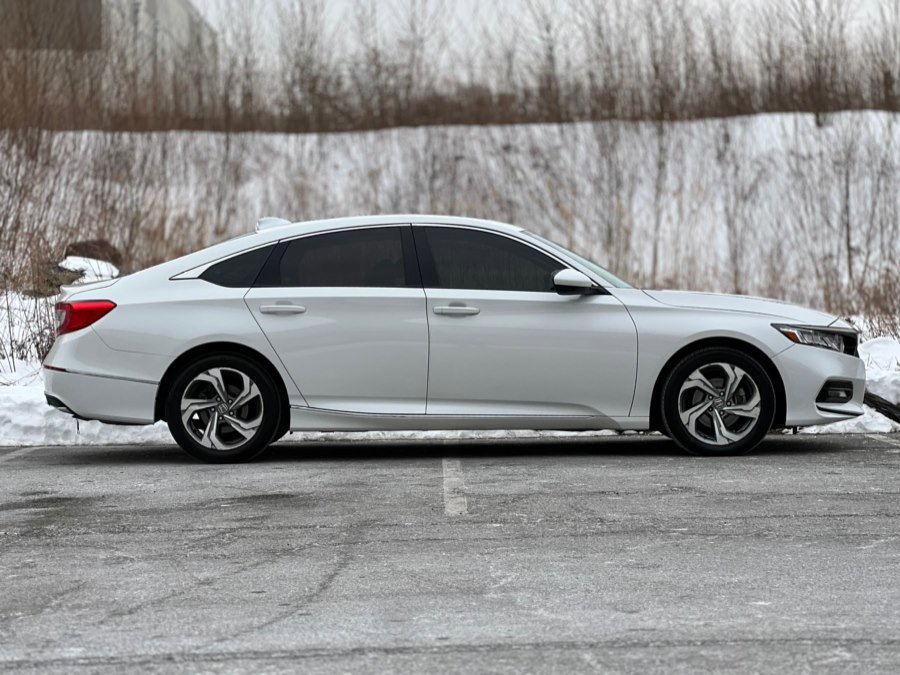 Used 2019 Honda Accord EX image 9