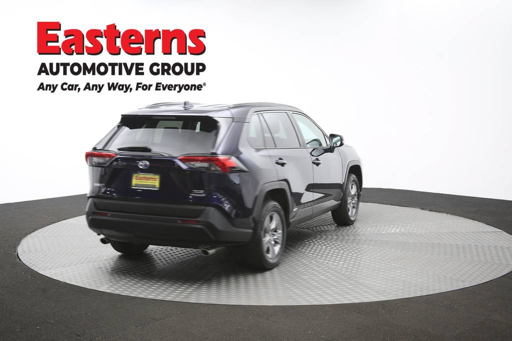 Used 2022 Toyota RAV4 XLE AWD/4WD image 44