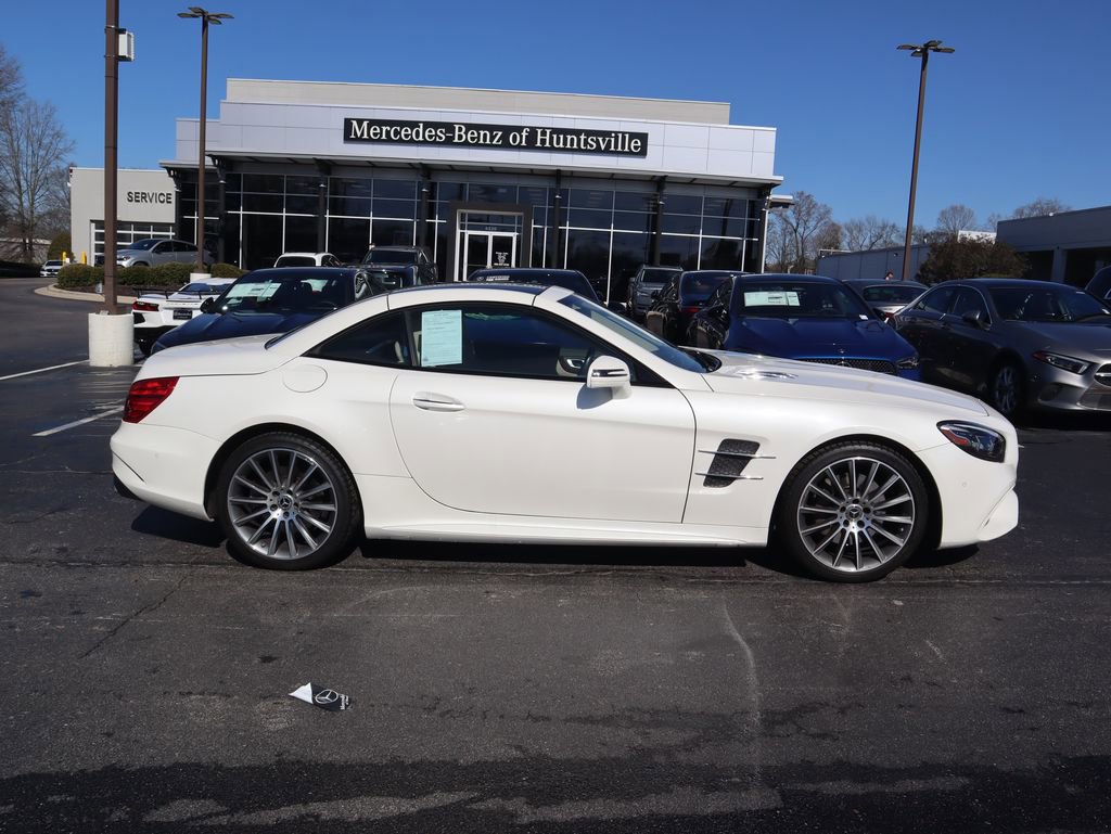 Used 2017 Mercedes-Benz SL 450 image 2