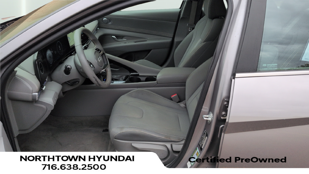 Certified 2024 Hyundai Elantra SEL w/ Convenience Package FWD image 16