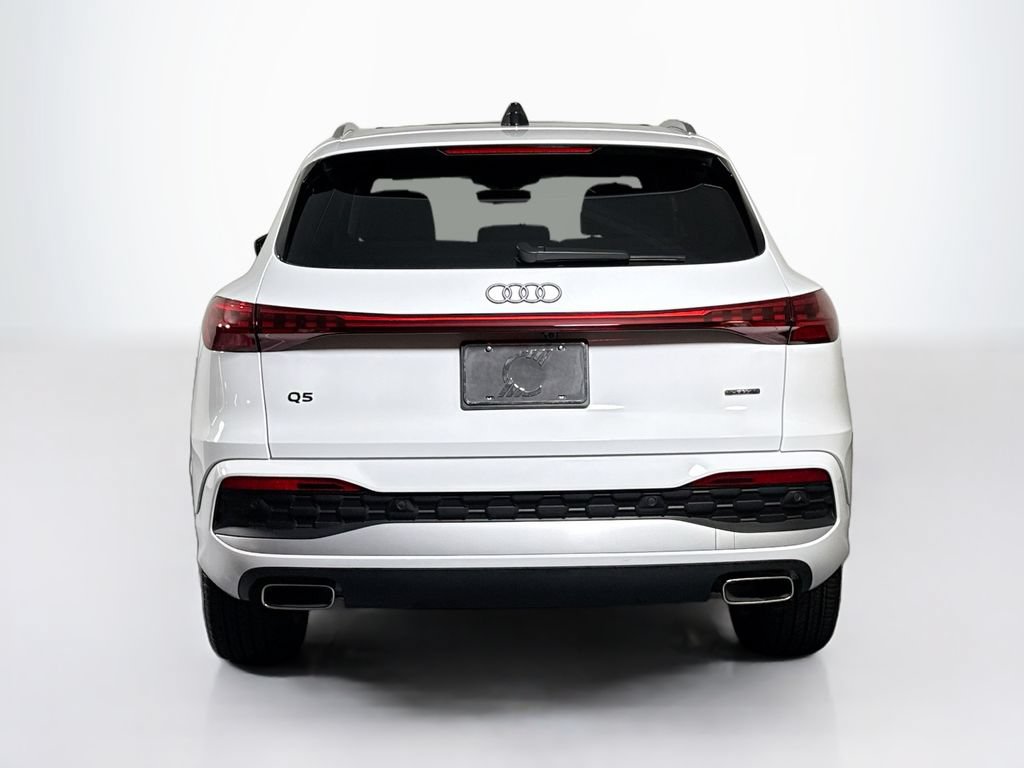 Used 2025 Audi Q5 Premium w/ Convenience Package AWD/4WD image 4