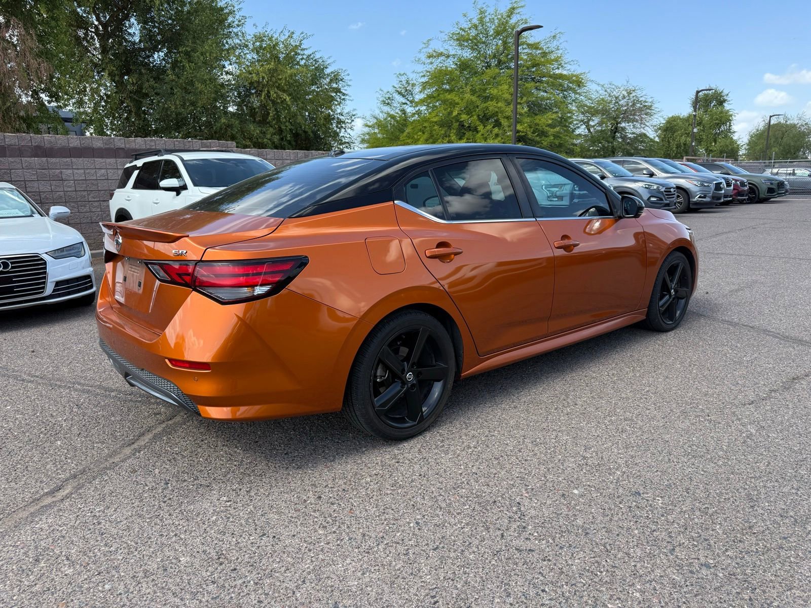 Used 2021 Nissan Sentra SR w/ SR Premium Package FWD image 5
