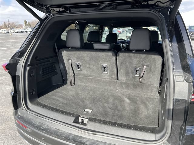 Certified 2025 Buick Enclave Preferred AWD/4WD image 21