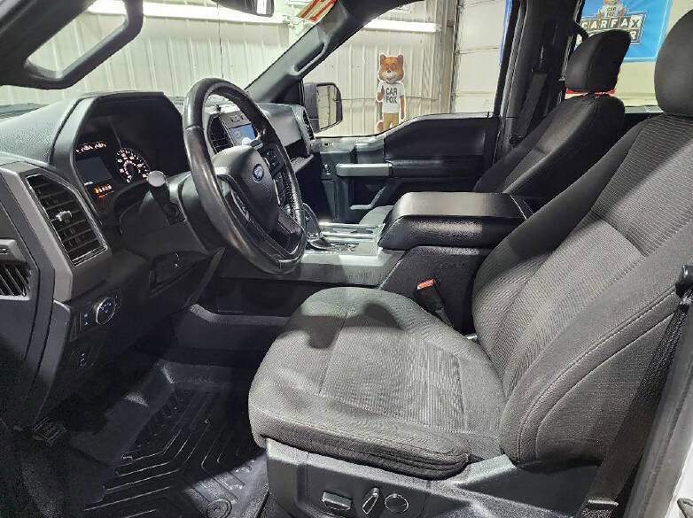 Used 2017 Ford F150 XLT w/ Equipment Group 302A Luxury image 9