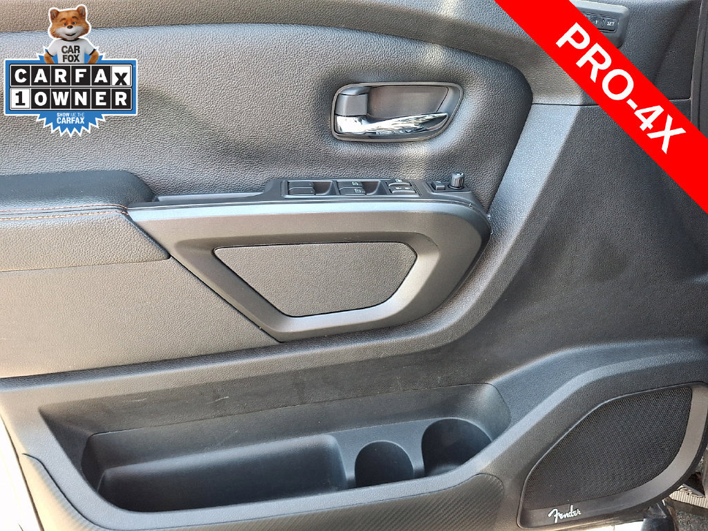Used 2021 Nissan Titan PRO-4X w/ Pro-4x Convenience Package AWD/4WD image 12