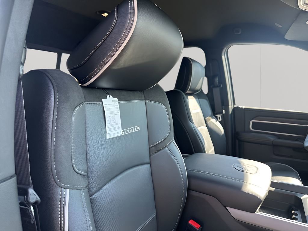 New 2026 RAM 2500 Laramie w/ Night Edition image 15
