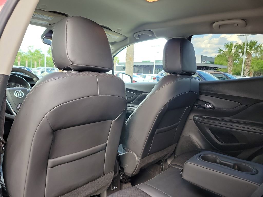 Used 2022 Buick Encore Preferred w/ Safety Package FWD image 11