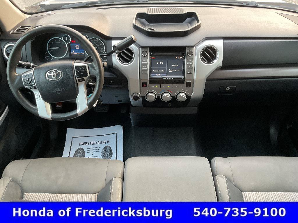 Used 2017 Toyota Tundra SR5 AWD/4WD image 40