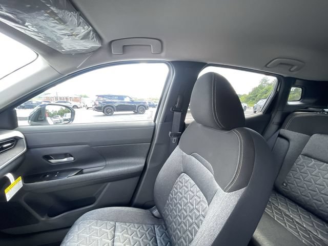 Certified 2026 Nissan Kicks SV AWD/4WD image 12