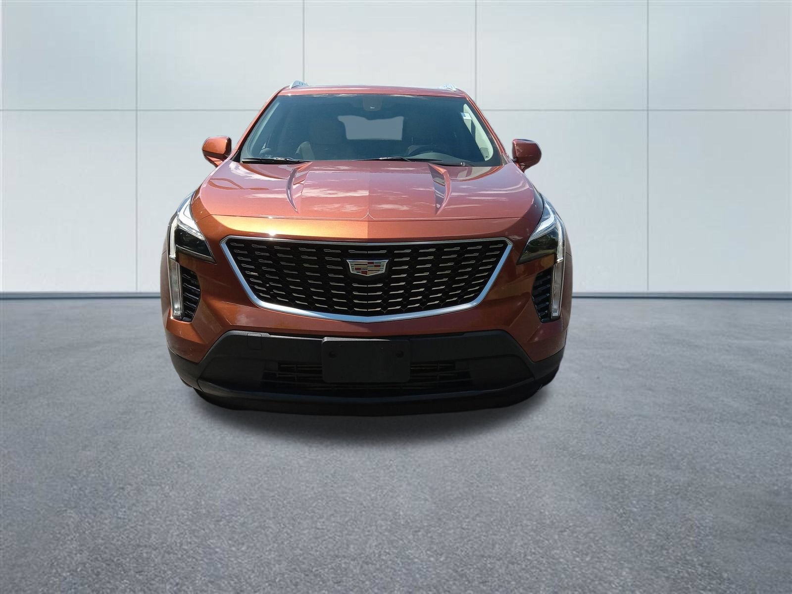 Used 2019 Cadillac XT4 Luxury w/ Cold Weather Package AWD/4WD image 5