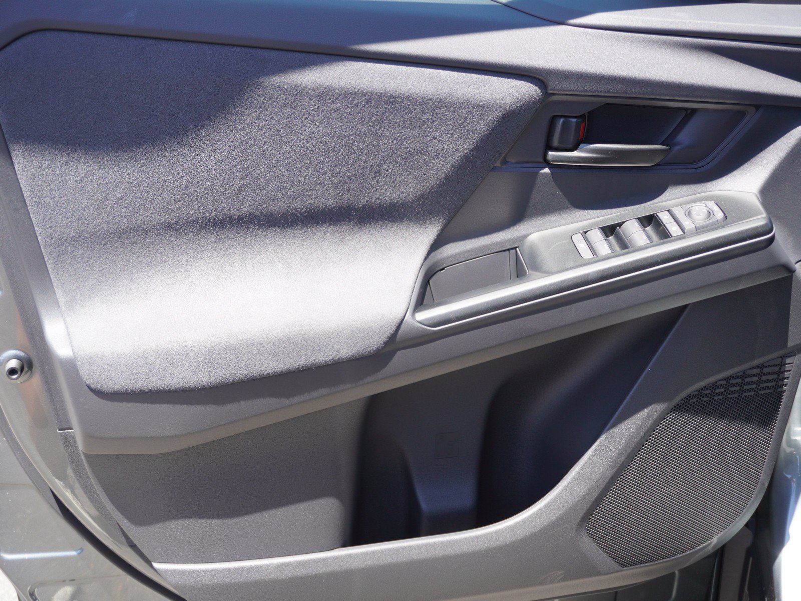 New 2026 Toyota C-HR AWD/4WD image 19
