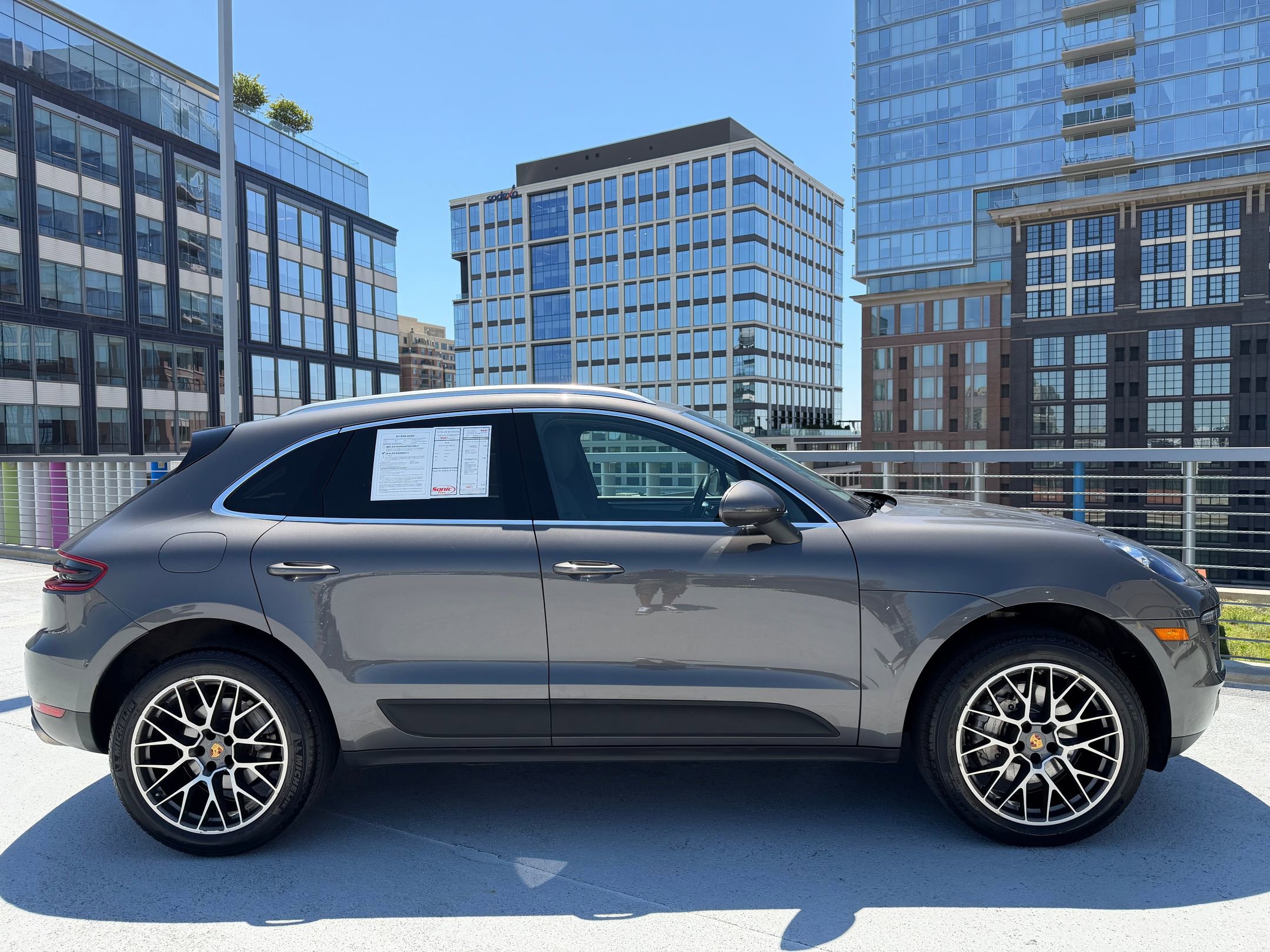 Used 2016 Porsche Macan S AWD/4WD image 8