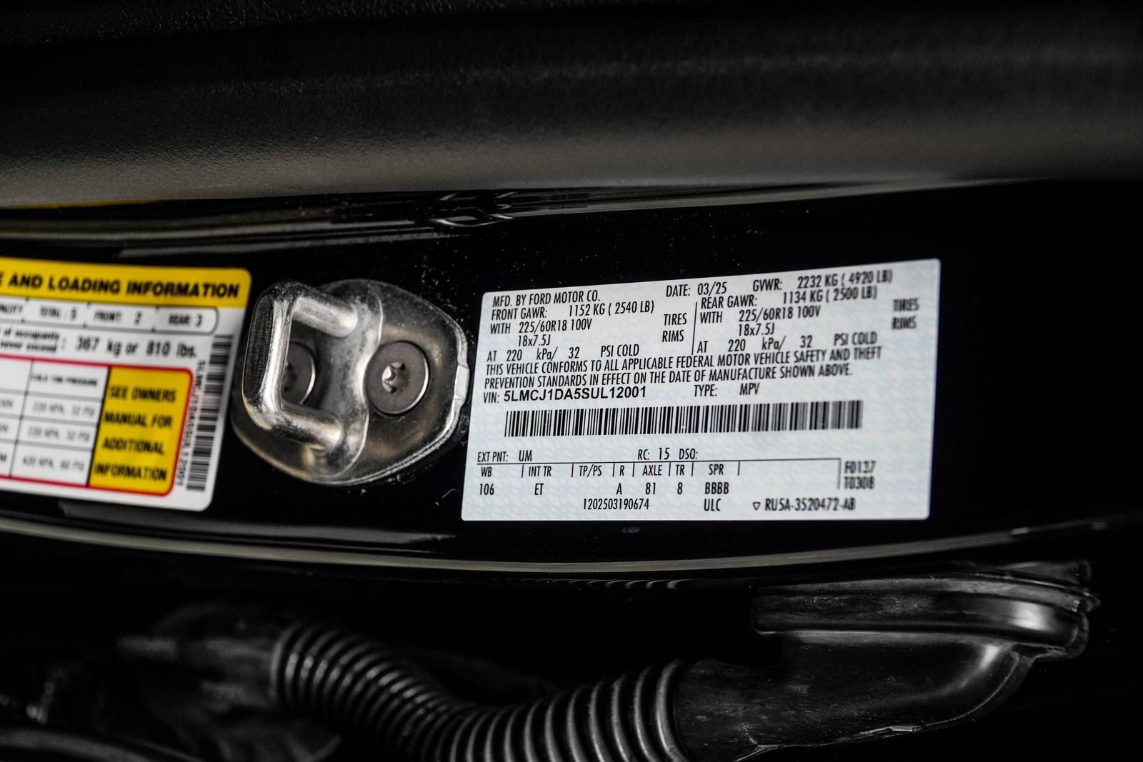 Used 2025 Lincoln Corsair AWD image 42