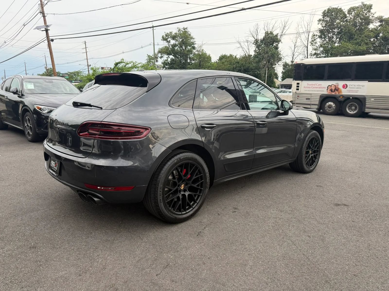 Used 2017 Porsche Macan GTS AWD/4WD image 8